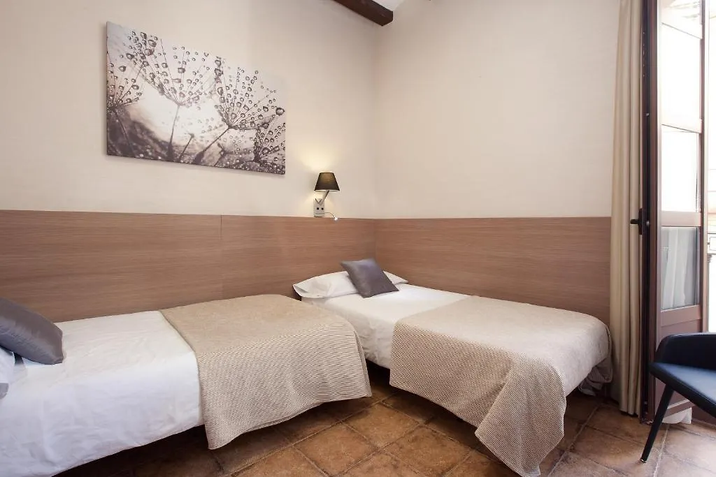 Pension Mariluz Barcelona 2*,