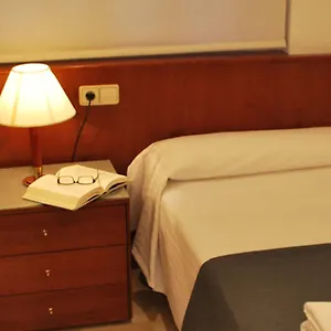 Aparthotel Napols - Abapart, Barcelona